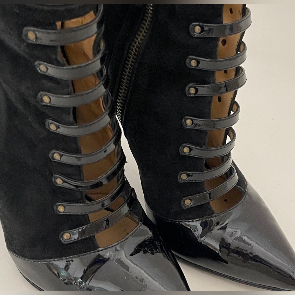 Vintage Vivienne Westwood Blk patent/suede IT 37 new heels and sole